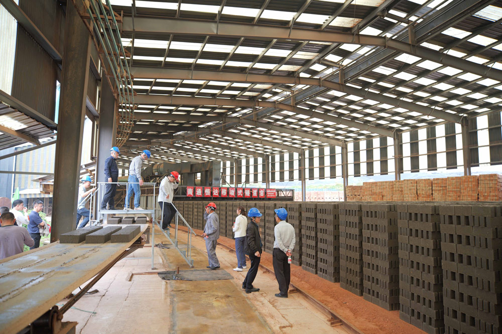 日本一区二区三区免费视频